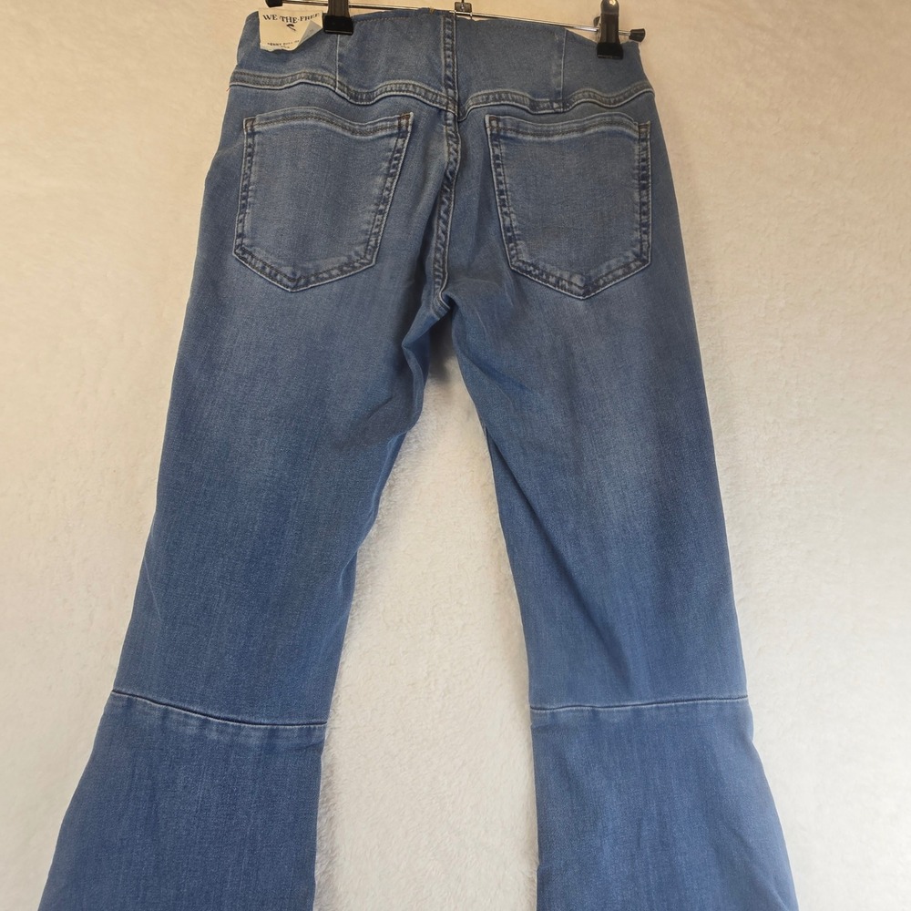 NWT We The Free People Penny Pull On Flare Jeans Blue Mid Rise Denim Women 27x34 - Picture 4 of 16
